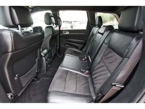 Used 2020 Jeep Grand Cherokee Altitude RWD image 14
