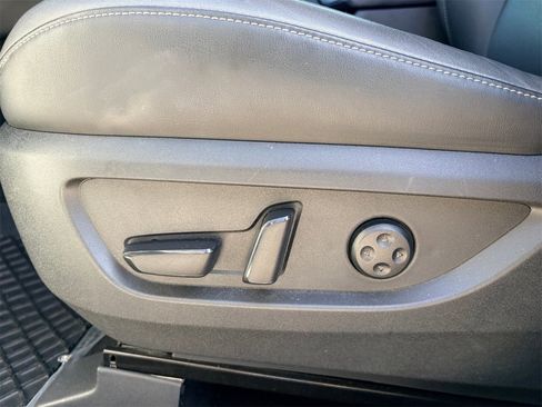 Used 2023 INFINITI QX50 Luxe image 20