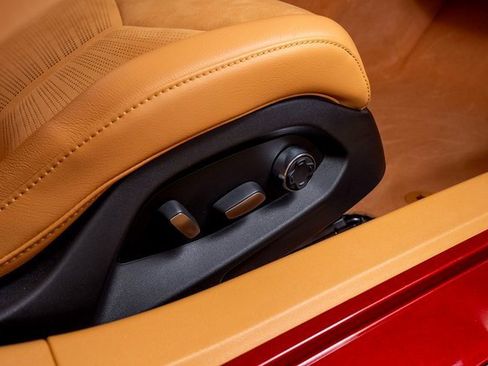 Used 2023 Chevrolet Corvette Stingray Premium Conv w/ Z51 Performance Package image 52