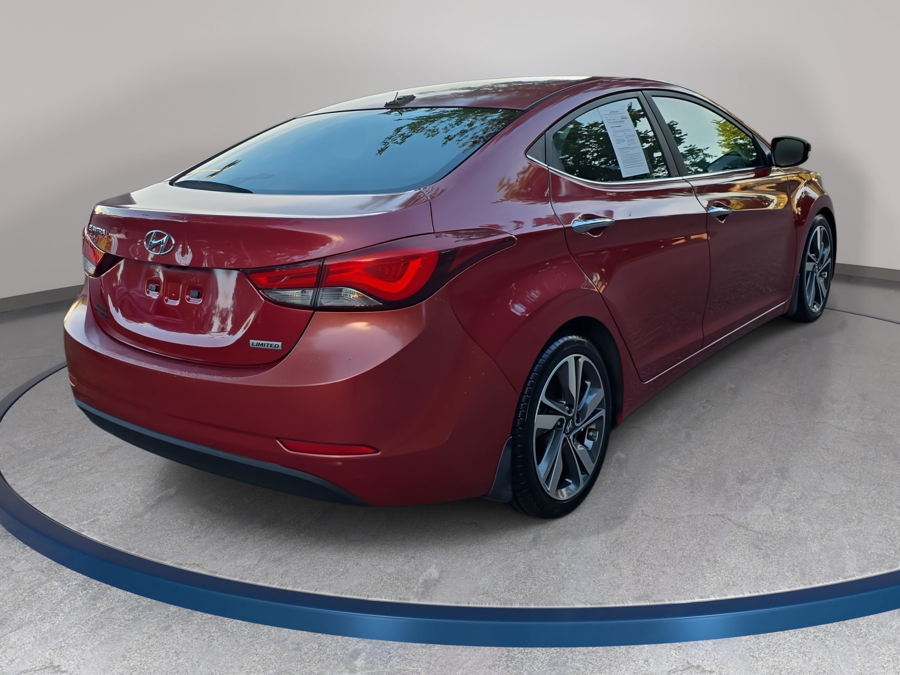 Used 2015 Hyundai Elantra Limited FWD image 5