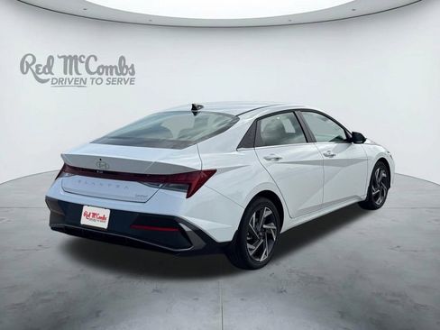 New 2026 Hyundai Elantra SEL Sport Premium FWD image 5