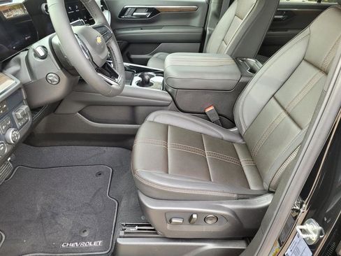 New 2026 Chevrolet Tahoe High Country w/ Sun And Tow Package image 17