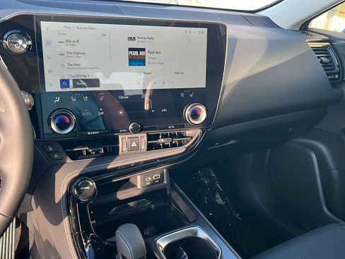 New 2026 Lexus NX 350h AWD w/ Luxury Package image 24