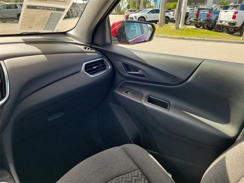 Certified 2024 Chevrolet Equinox LT image 12