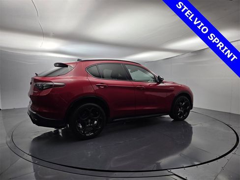 Used 2025 Alfa Romeo Stelvio Sprint w/ Veloce Package image 11