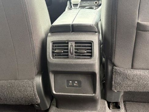 Certified 2023 Nissan Rogue SV image 24