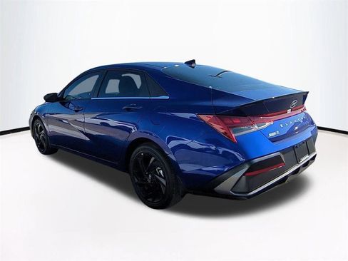 New 2026 Hyundai Elantra SEL Sport image 7