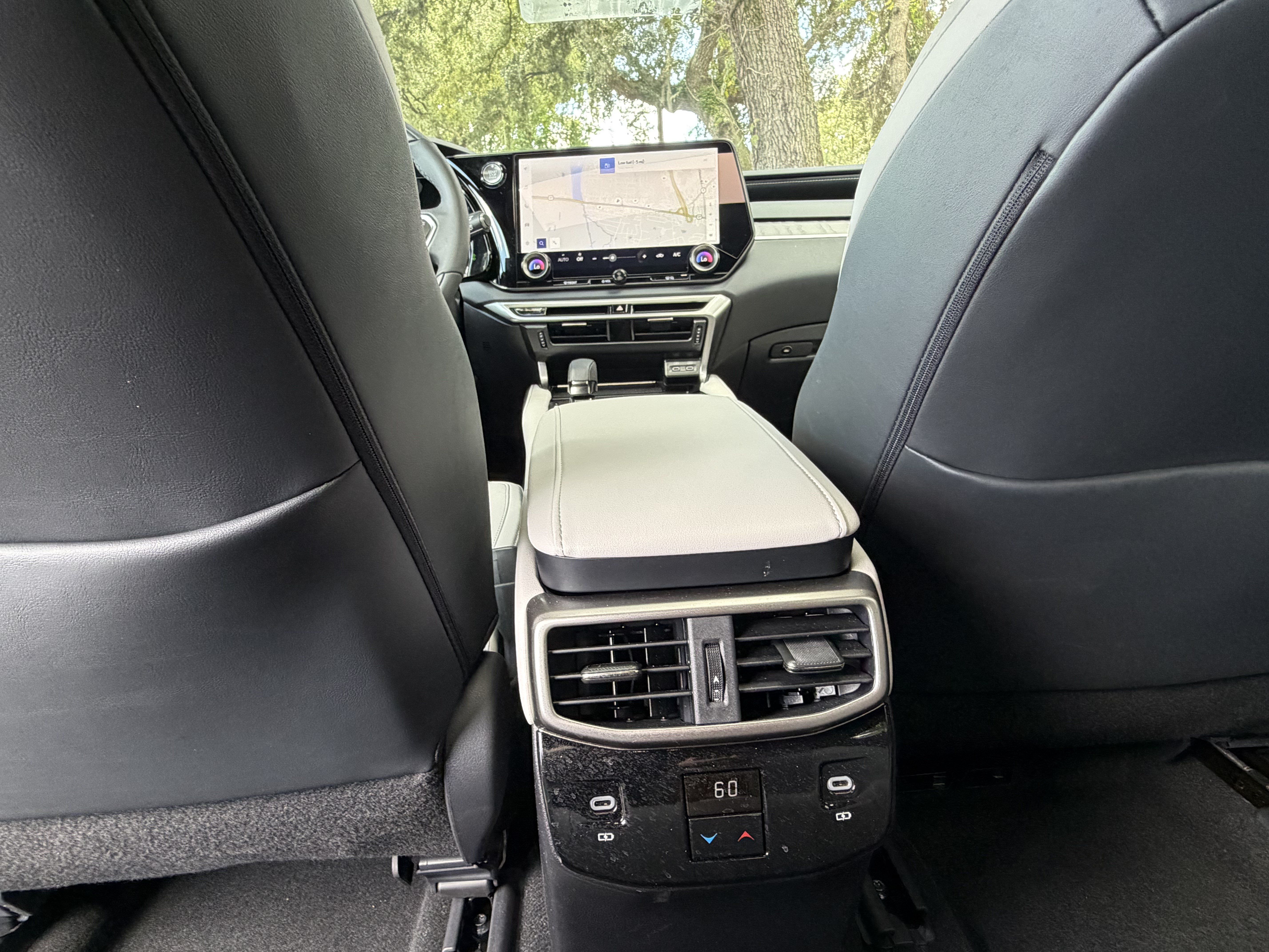 Used 2026 Lexus RX 350 Premium w/ Accessory Package (Z1) AWD/4WD image 36