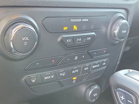 Used 2021 Ford Ranger XLT w/ Equipment Group 301A Mid image 25