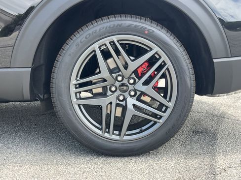 New 2026 Ford Explorer ST AWD/4WD image 31
