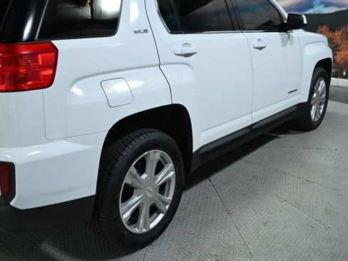 Used 2017 GMC Terrain SLE image 8