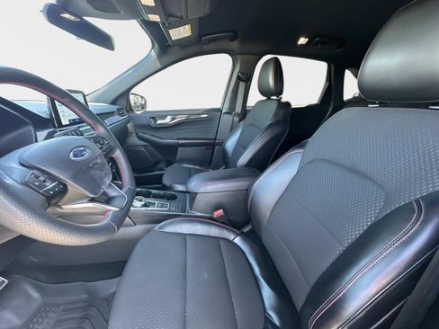 Used 2023 Ford Escape ST-Line w/ Equipment Group 301A image 24