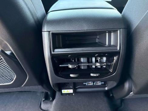 New 2026 Jeep Grand Cherokee Laredo X image 16