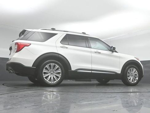 Certified 2020 Ford Explorer Limited w/ Class III Trailer Tow Package image 39