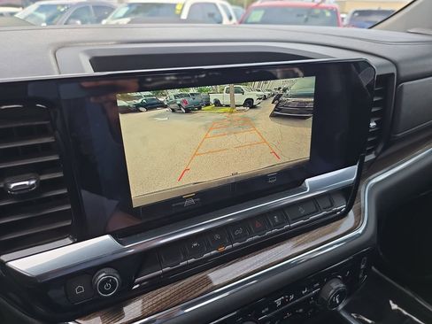 Certified 2024 Chevrolet Silverado 1500 LT Trail Boss image 31