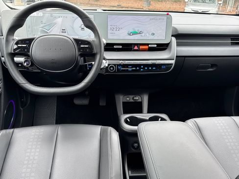Certified 2023 Hyundai Ioniq 5 Limited w/ Cargo Package image 20