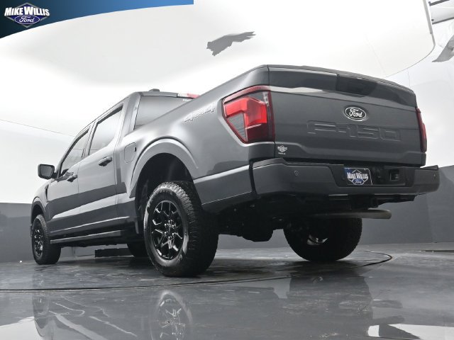 Used 2026 Ford F150 XLT w/ XLT Black Appearance Package AWD/4WD image 13