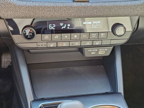 New 2026 Subaru Outback Premium AWD/4WD image 22