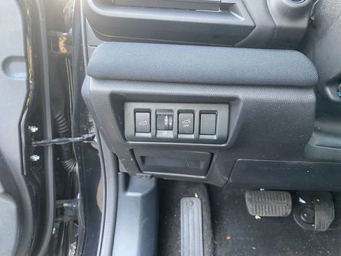 Used 2023 Subaru Outback Premium image 14