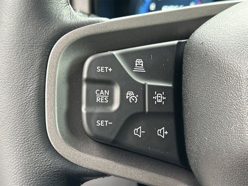 New 2025 Ford Bronco Badlands image 15