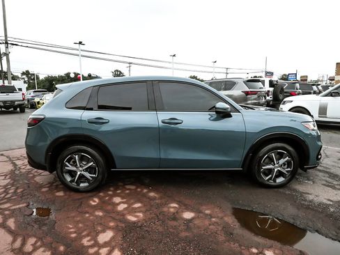 Used 2025 Honda HR-V EX-L image 7