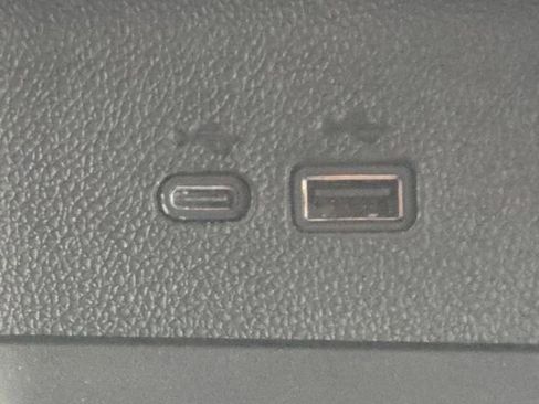 New 2026 Chevrolet Traverse High Country w/ LPO, Floor Liner Package image 16