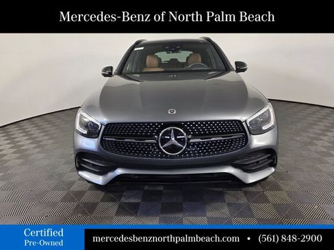 Used 2022 Mercedes-Benz GLC 300 4MATIC image 2