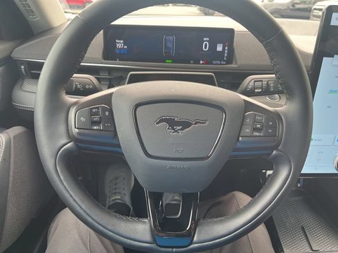 Used 2024 Ford Mustang Mach-E Select AWD/4WD image 21