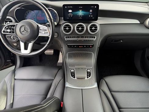 Used 2022 Mercedes-Benz GLC 300 4MATIC image 11