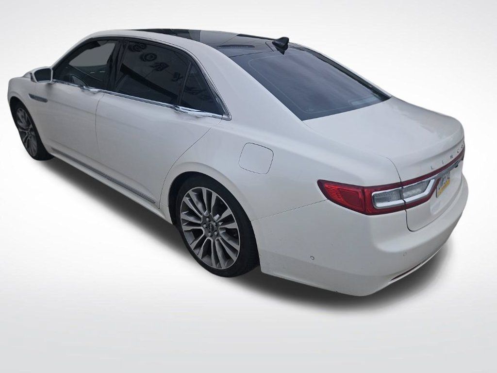 Used 2019 Lincoln Continental Reserve w/ Rear-seat Package AWD/4WD image 2