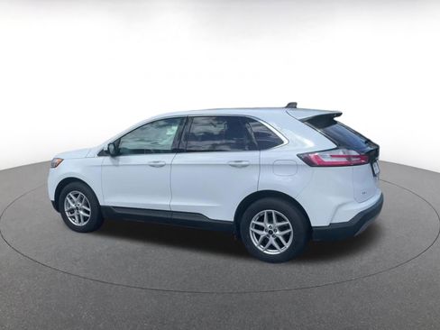 Used 2023 Ford Edge SEL image 10