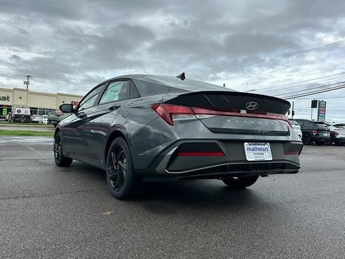 New 2026 Hyundai Elantra Sport image 3