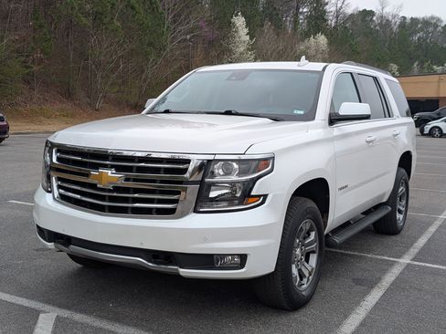 Used 2020 Chevrolet Tahoe LT w/ Luxury Package image 5