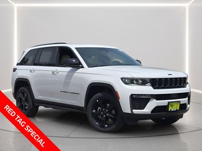 New 2026 Jeep Grand Cherokee Limited w/ Limited Altitude Package