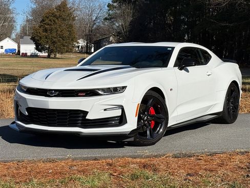 Used 2024 Chevrolet Camaro SS image 7