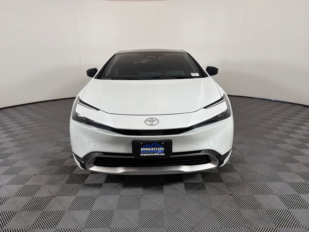 Used 2024 Toyota Prius Prime FWD image 8