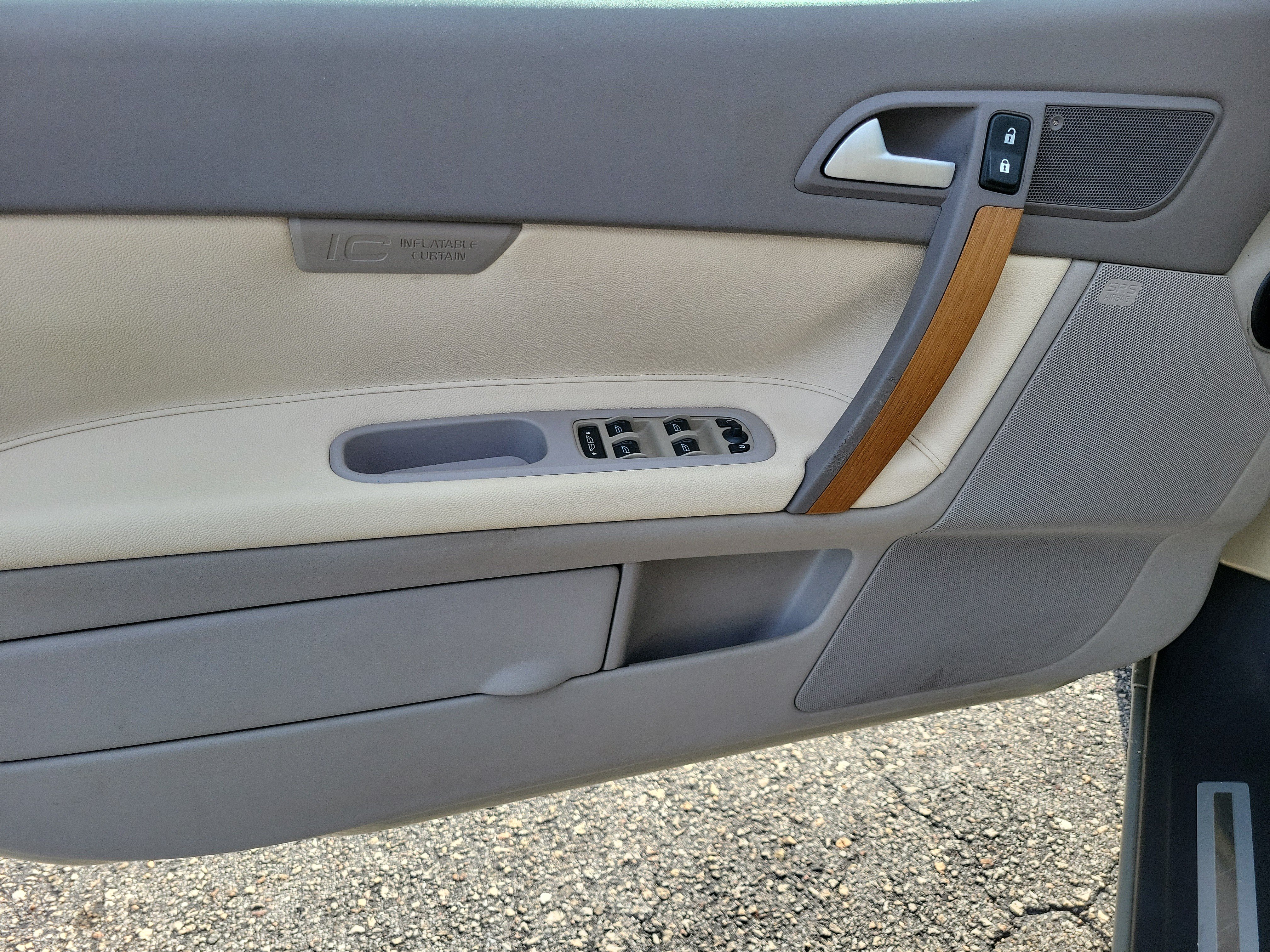 Used 2008 Volvo C70 T5 FWD image 19