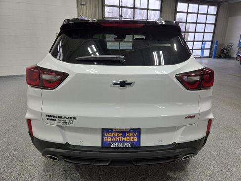 New 2026 Chevrolet TrailBlazer RS w/ Convenience Package AWD/4WD image 6
