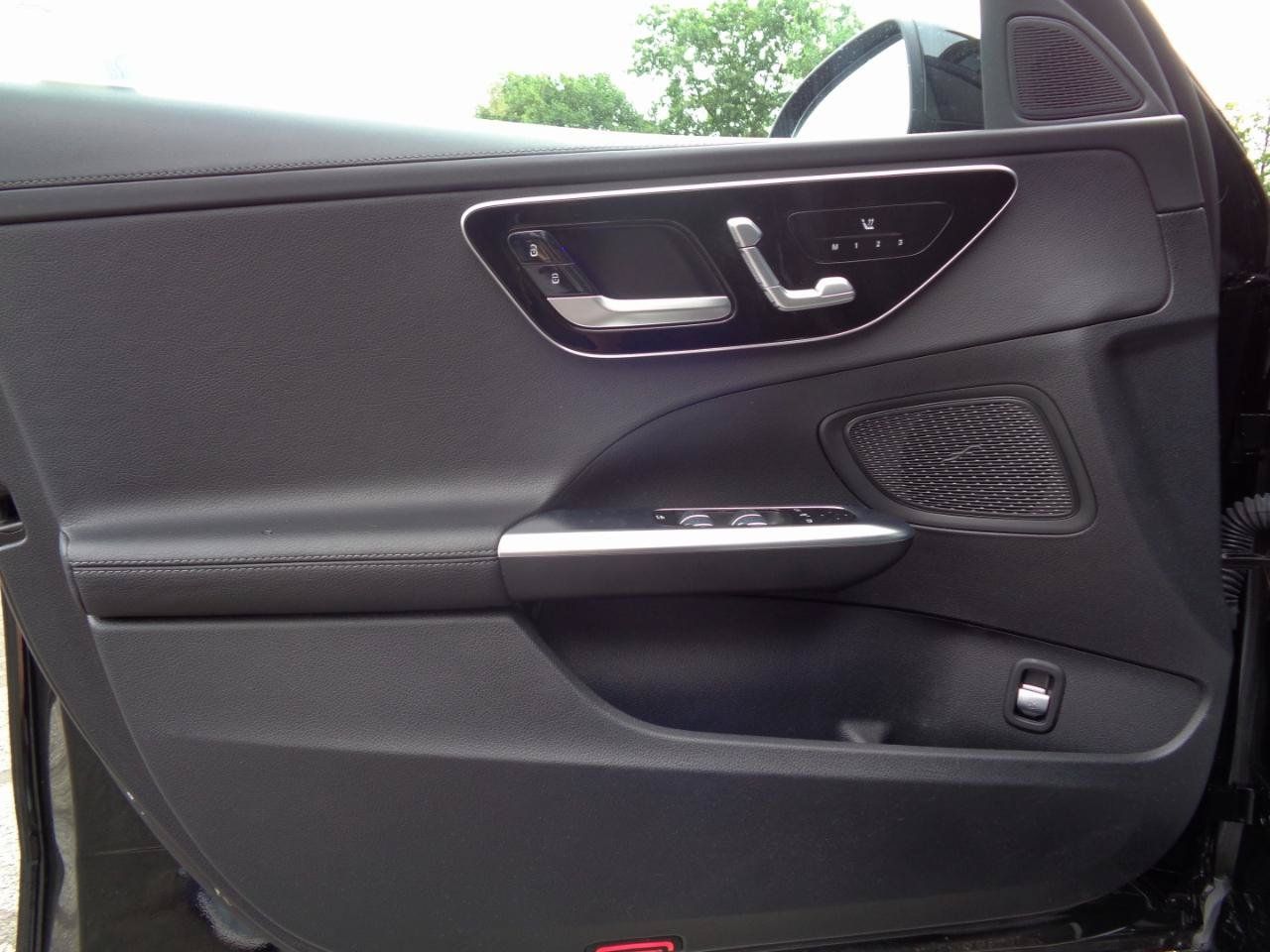 Used 2023 Mercedes-Benz C 300 4MATIC Sedan image 12