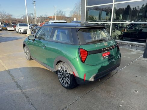 Certified 2025 MINI Cooper S image 3
