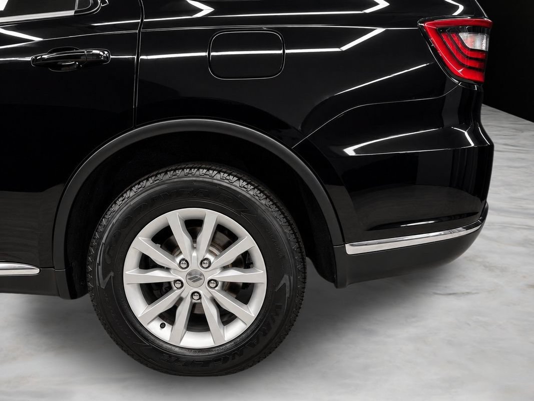 Used 2019 Dodge Durango SXT w/ 3rd Row Seating Group AWD/4WD image 13