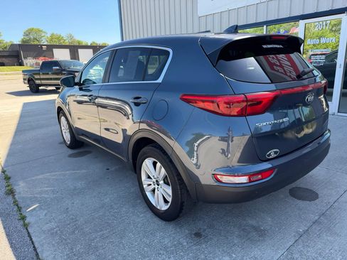 Used 2018 Kia Sportage LX FWD image 13
