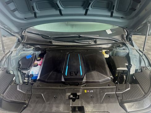 Used 2024 Hyundai Ioniq 5 SEL image 34