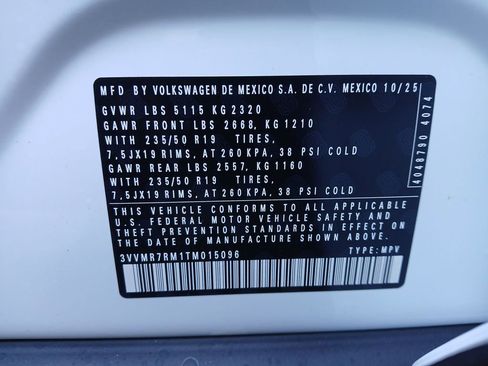 New 2026 Volkswagen Tiguan SE image 29