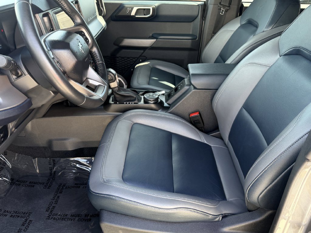 Used 2023 Ford Bronco Outer Banks AWD/4WD image 17