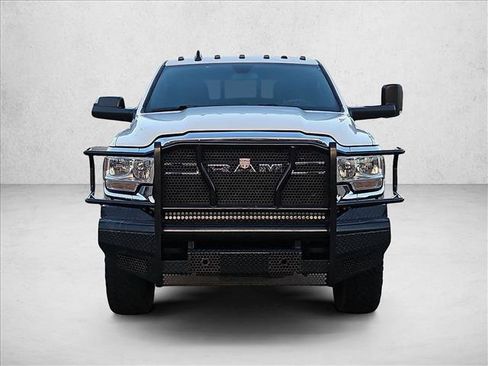Used 2022 RAM 2500 Tradesman AWD/4WD image 2