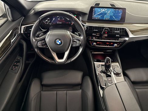 Used 2018 BMW 530i RWD image 26