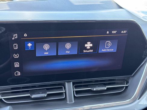 Used 2025 Chevrolet Trax LT FWD image 15