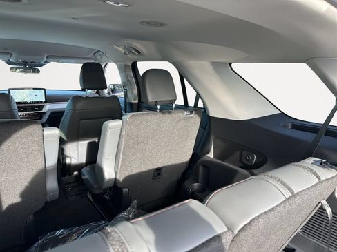 New 2026 Ford Explorer Active w/ Active Comfort Package AWD/4WD image 22