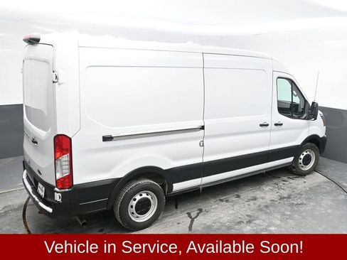 Used 2022 Ford Transit 250 Medium Roof w/ Load Area Protection Package image 28